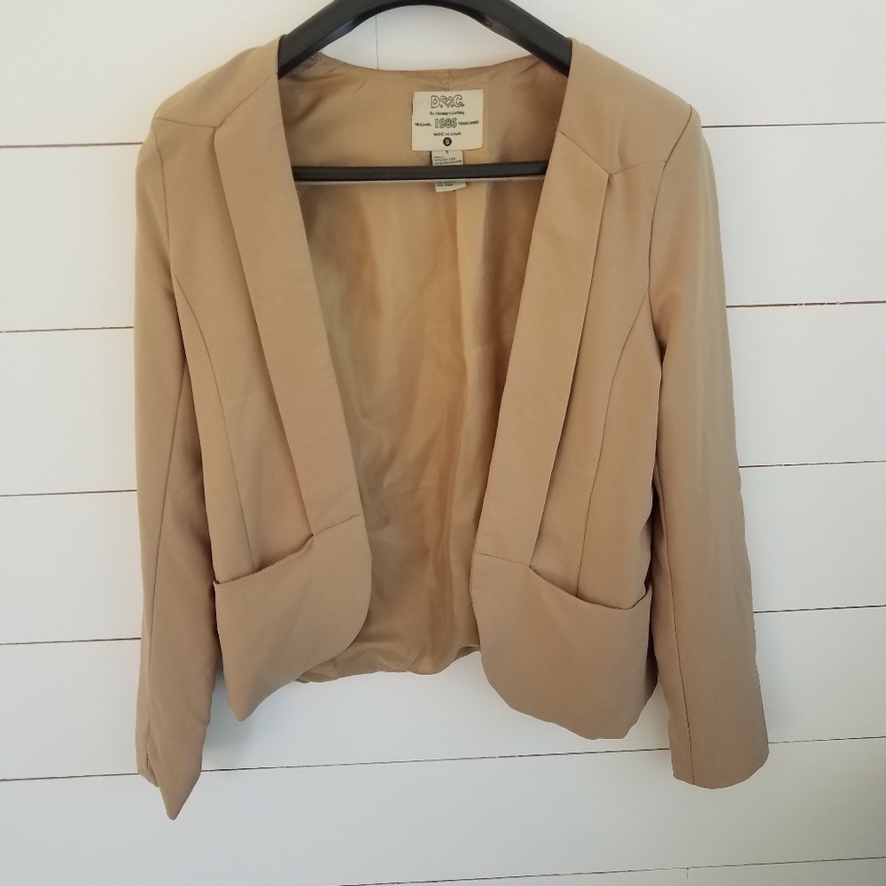 Discovery Clothing | Tan Blazer (A2)